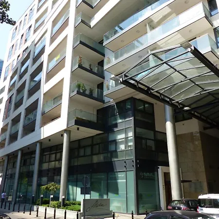 Vip Atelier Centrum Bagno * Varšava